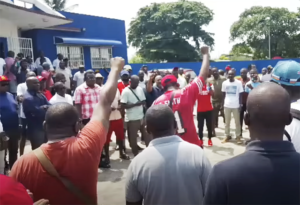 SOS Pétroliers : quand la sous-traitance pétrolière crie «Ça suffit !» | Gabonreview.com | Actualité du Gabon |