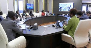 Manganèse : le Gabon presse Eramet-Comilog d’accélérer la transformation locale | Gabonreview.com | Actualité du Gabon |