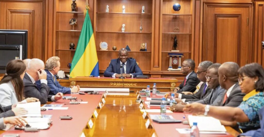 Gabon : l’autralien Fortescue confirme son engagement dans le projet Belinga | Gabonreview.com | Actualité du Gabon |