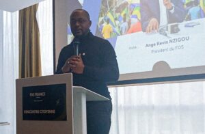 À Paris, Anges Kevin Nzigou appelle la diaspora du FDS à devenir une «conscience en mouvement» | Gabonreview.com | Actualité du Gabon |