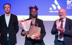 Athlétisme : Falana Kenza fait rayonner le Gabon aux Oscars du sport | Gabonreview.com | Actualité du Gabon |
