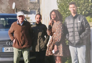 Mémoire de Jean Trolez : les ayants droit brandissent la menace judiciaire | Gabonreview.com | Actualité du Gabon |