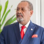 Suspension fiscale : Mapangou salue la mesure mais alerte sur «la roublardise de certains commerçants» | Gabonreview.com | Actualité du Gabon |