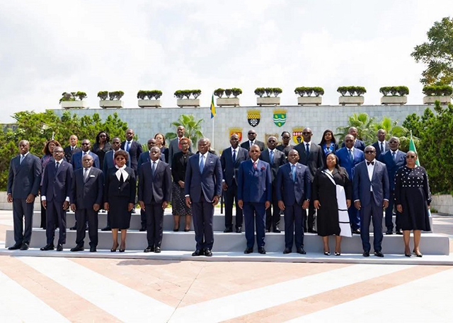 Action publique : pas de chèque en blanc | Gabonreview.com | Actualité du Gabon |