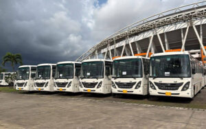 100 bus flambant neufs, cartes d'abonnement, lignes repensées : le grand virage de la Sogatra | Gabonreview.com | Actualité du Gabon |