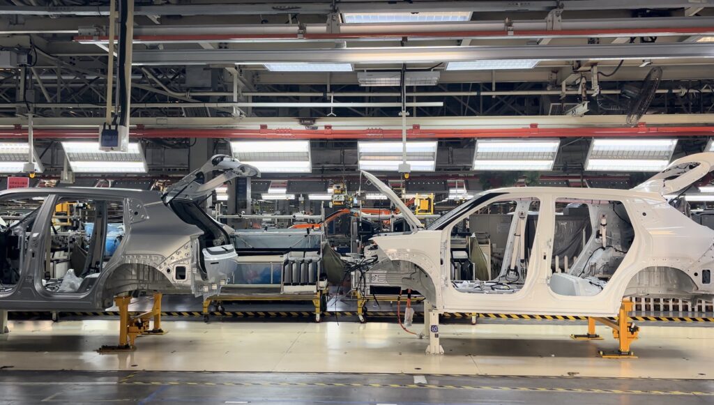 Industrie automobile : bientôt l’implantation d’une usine d’assemblage de véhicules chinois au Gabon | Gabonreview.com | Actualité du Gabon |