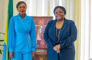 CECA-GADIS présente le programme «Propriétaire partenaire affilié (PPA)» au ministre du Commerce | Gabonreview.com | Actualité du Gabon |