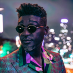 Couleurs tropicales – Le chanteur Corneille à l’honneur dans la séquence Génération Consciente avec son tube de 2002